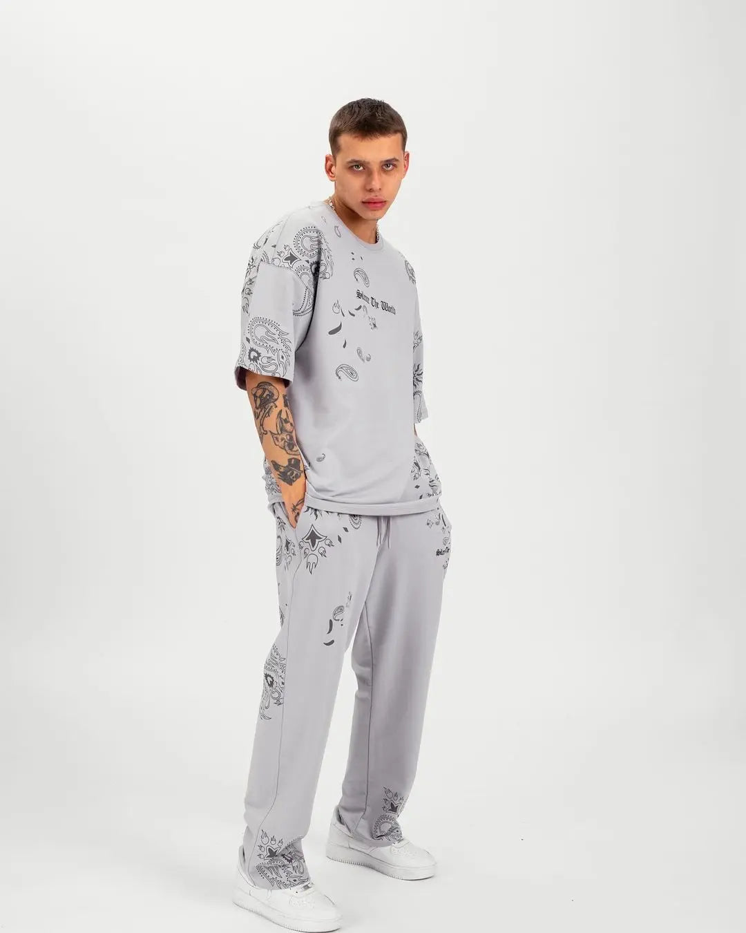 Silence The World Takım