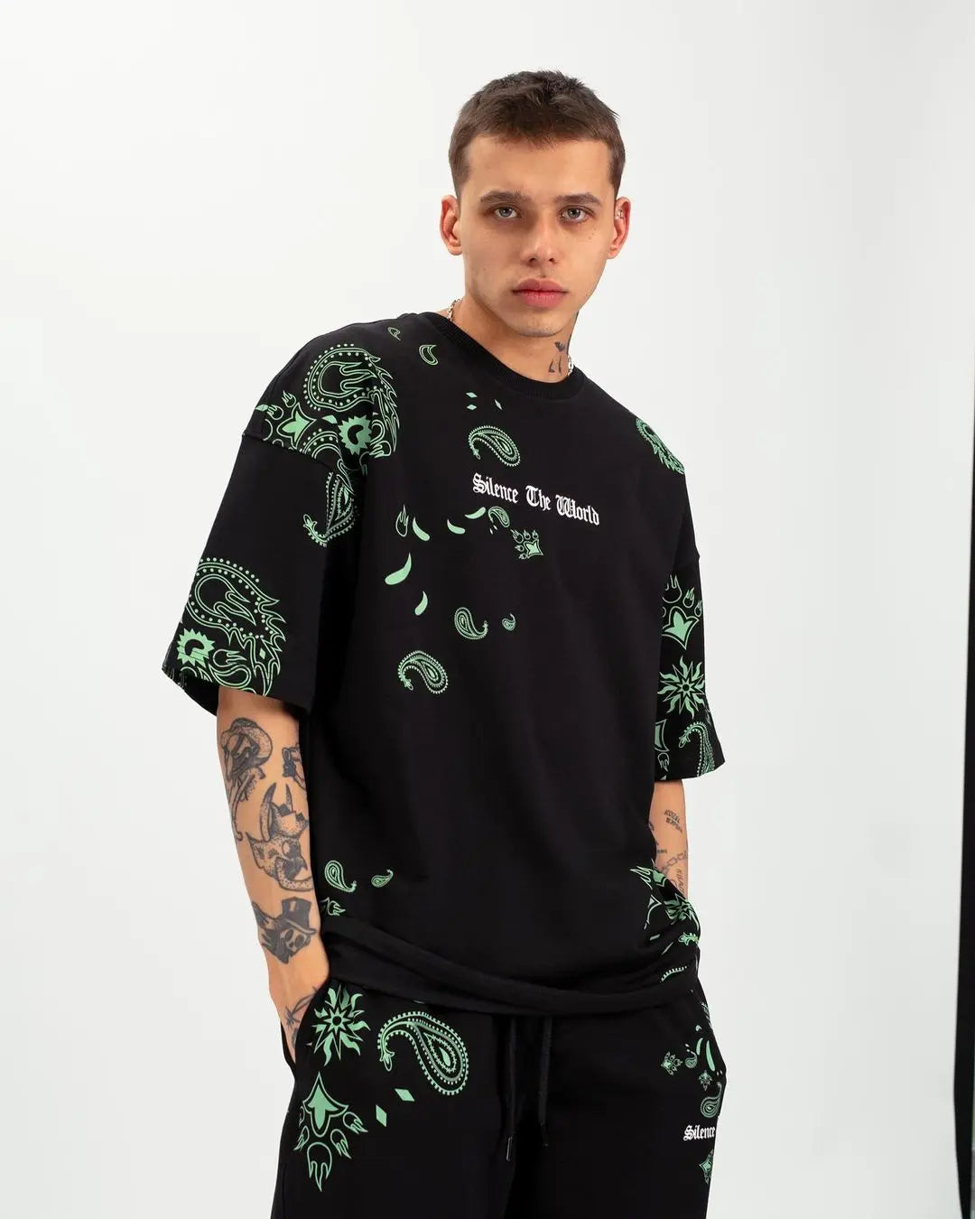 Silence The World Takım