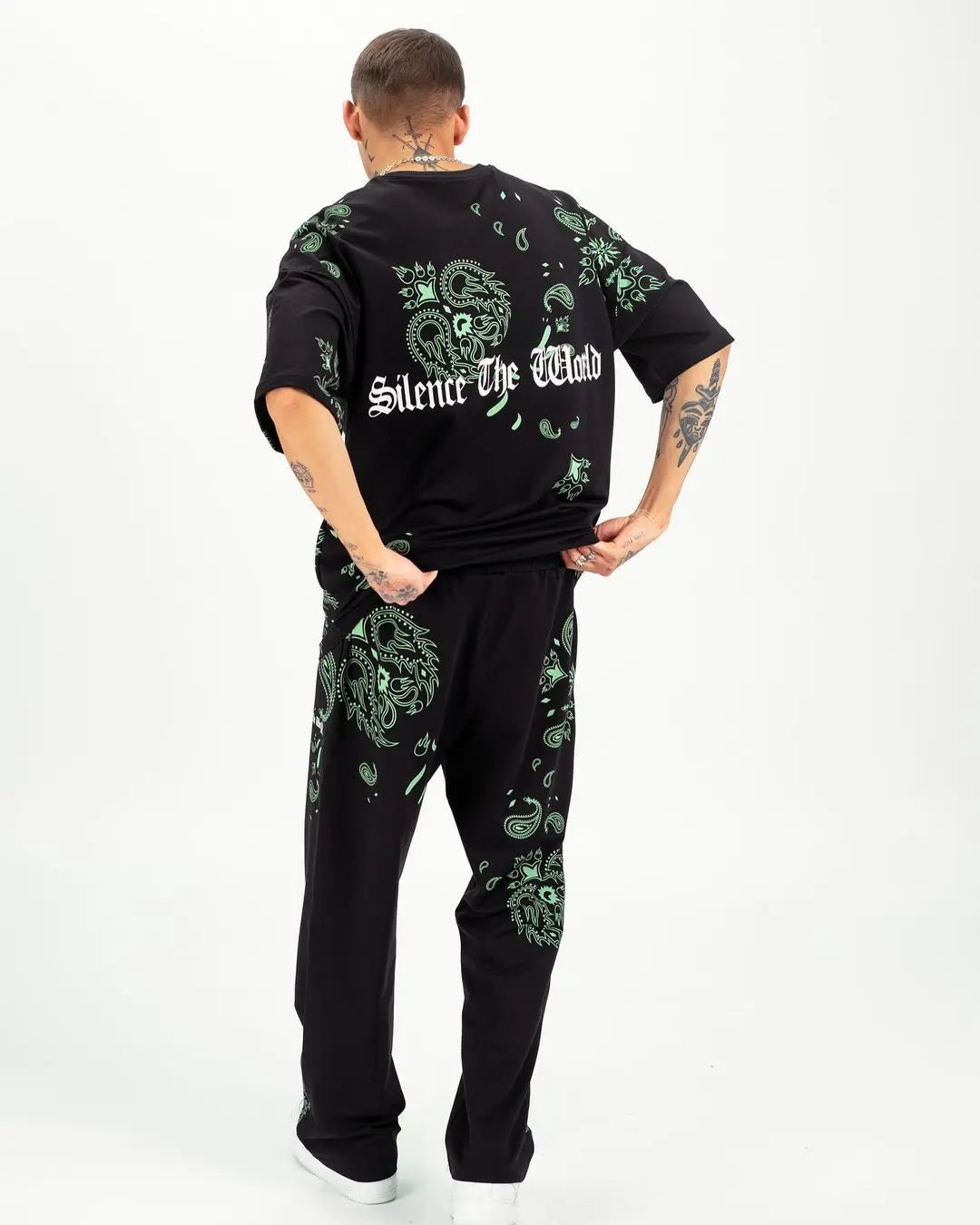 Silence The World Takım