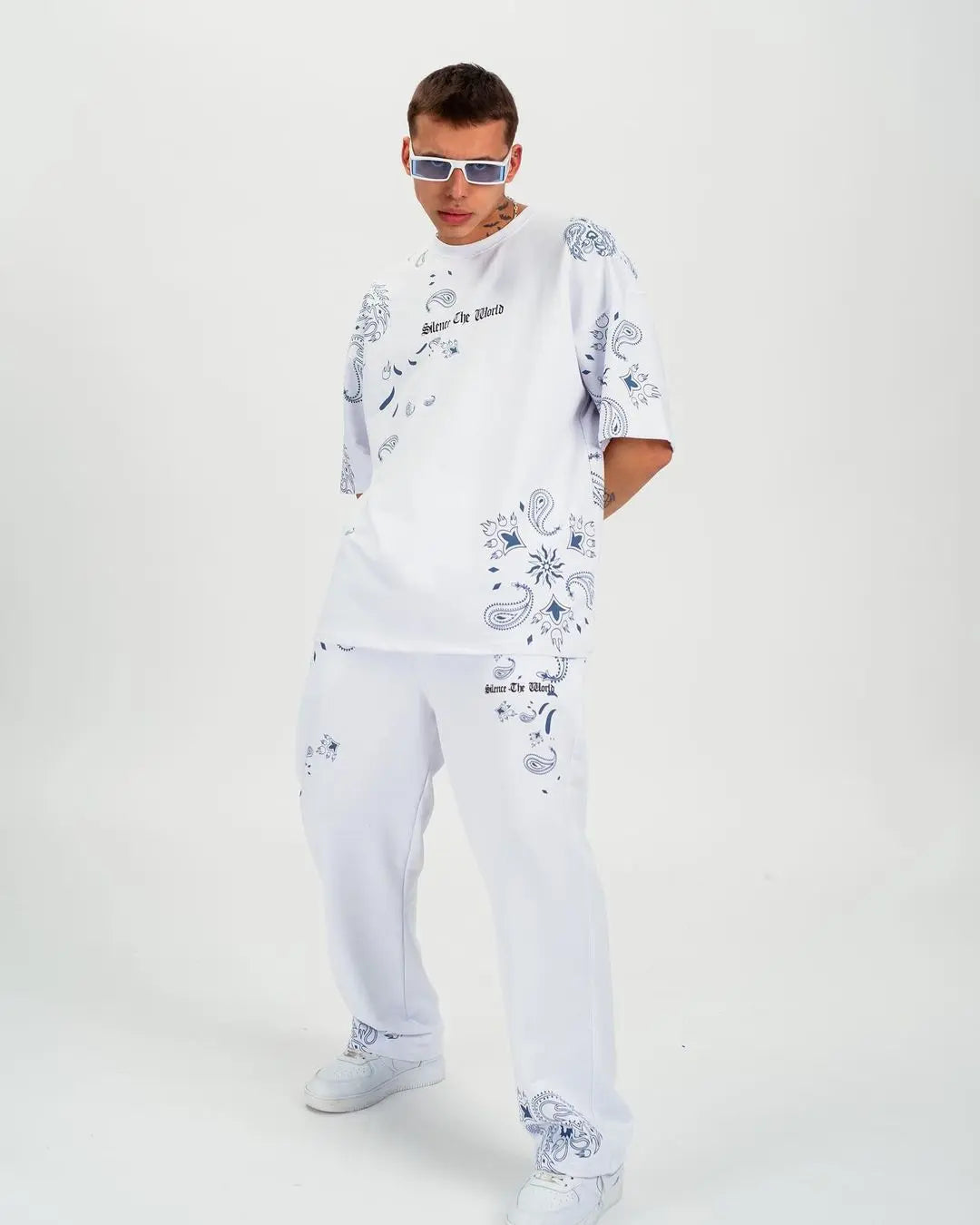 Silence The World Takım